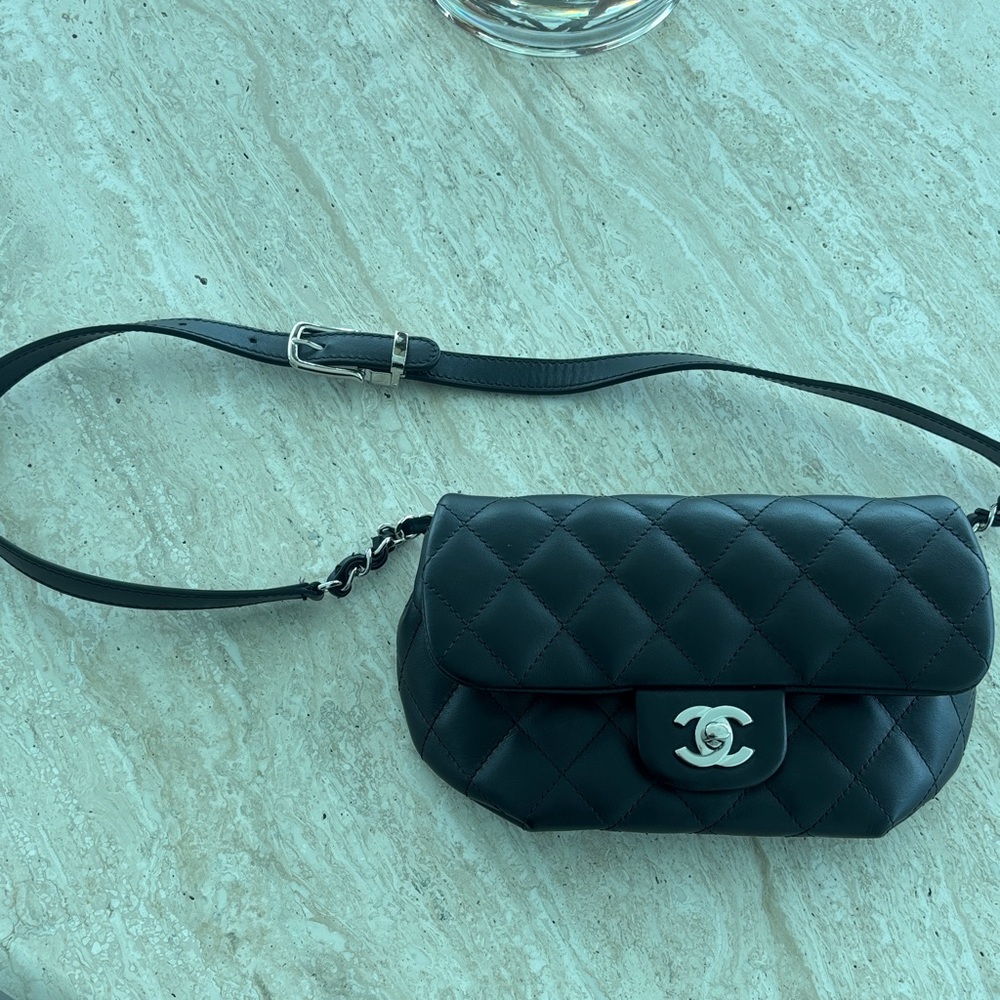 CHANEL Black Quilted Crossbody Bag